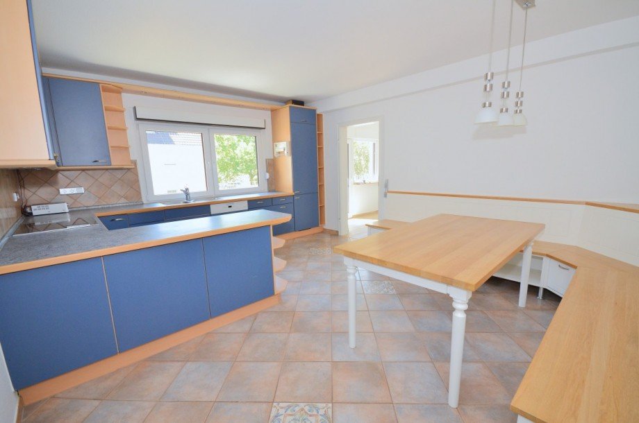 K�che (OG) Mehrfamilienhaus Neu-Isenburg
