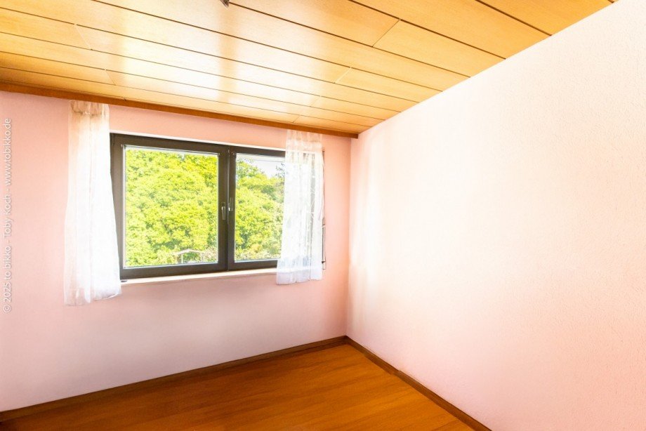 Kinderzimmer OG Mehrfamilienhaus Neu-Isenburg