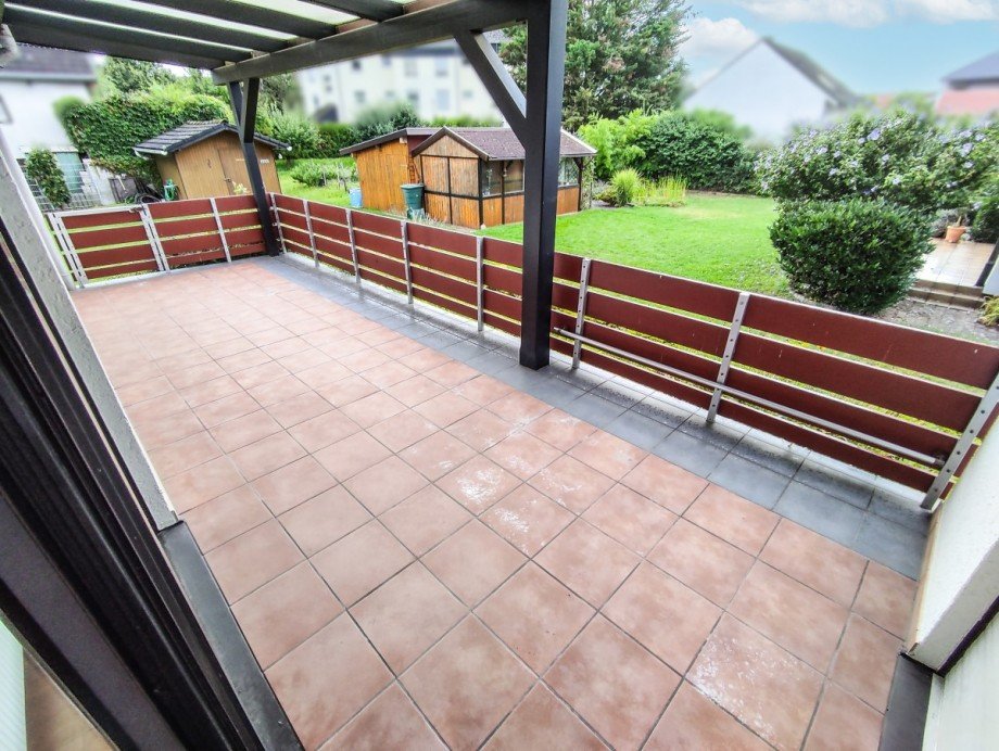 Terrasse Hinterhaus Einfamilienhaus Neu-Isenburg