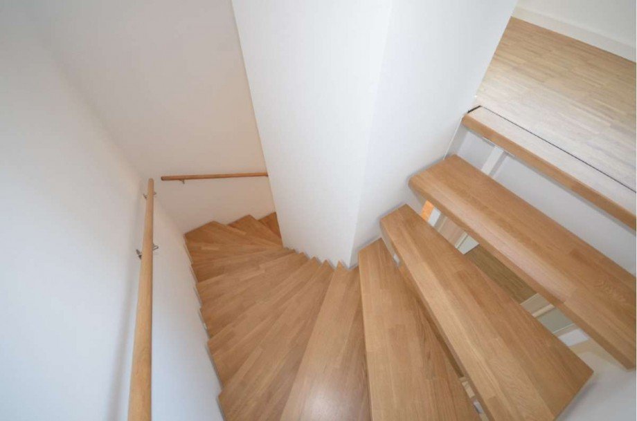 Treppe Einfamilienhaus Neu-Isenburg