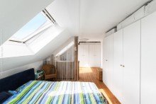 Schlafzimmer Mehrfamilienhaus mit 4 Einheiten - Altbauflair trifft Renditepotenzial in Neu-Isenburg