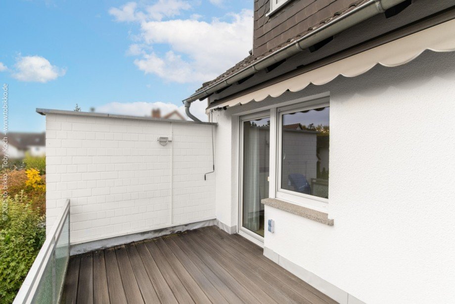 Balkon - OG Doppelhaush�lfte Neu-Isenburg