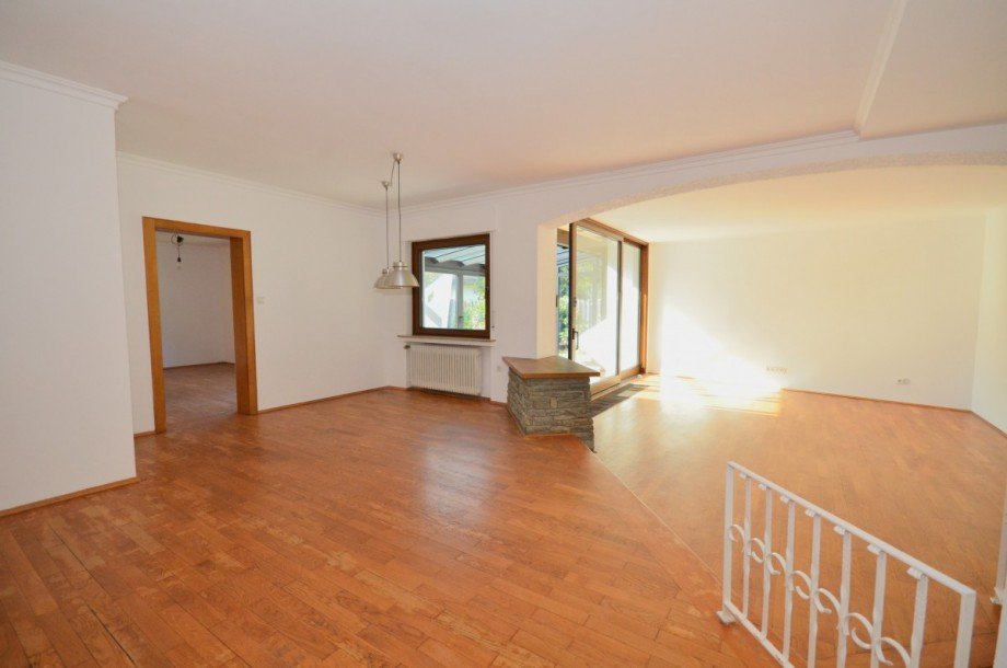 Wohn- & Essbereich Bungalow Neu-Isenburg