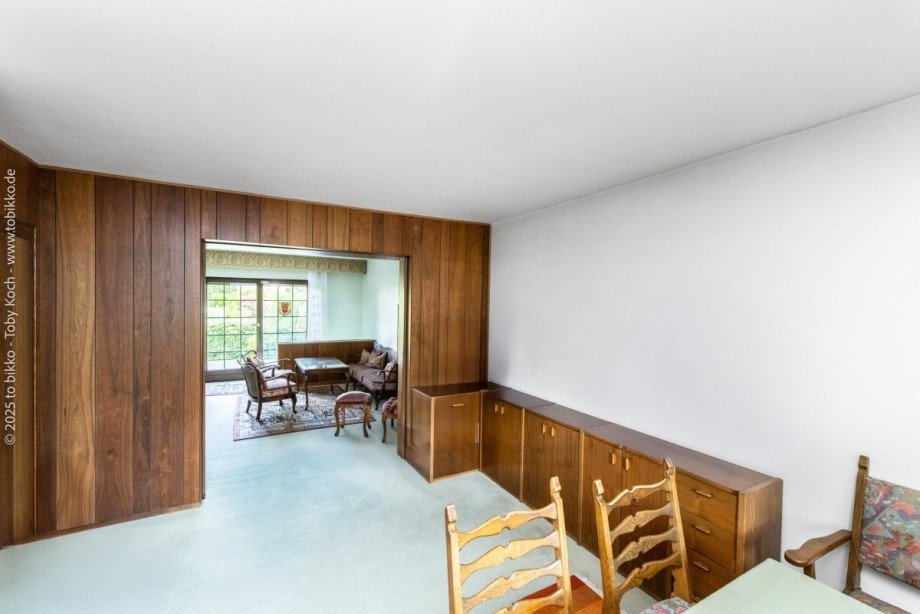 Wohnzimmer EG Mehrfamilienhaus Neu-Isenburg