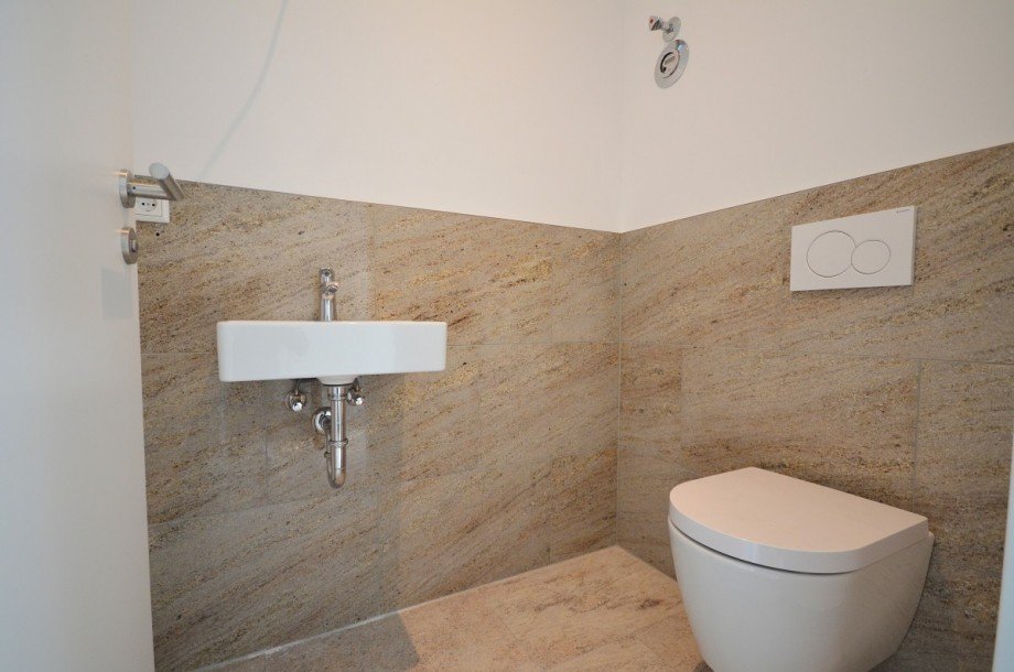 G�ste-WC Maisonettewohnung Neu-Isenburg