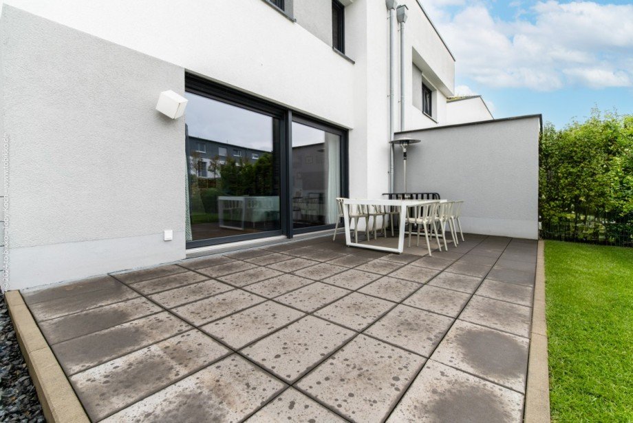 Terrasse Doppelhaush�lfte Dreieich
