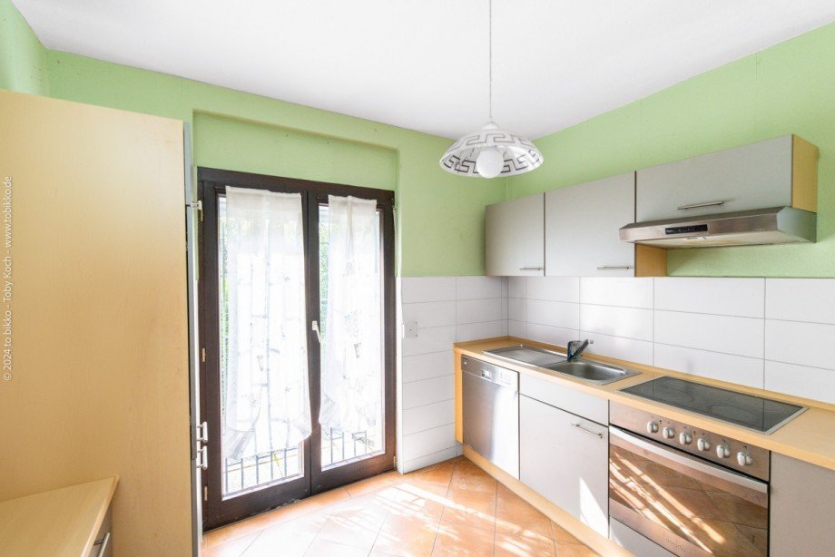 K�che EG mit Terrassenzugang Einfamilienhaus Neu-Isenburg