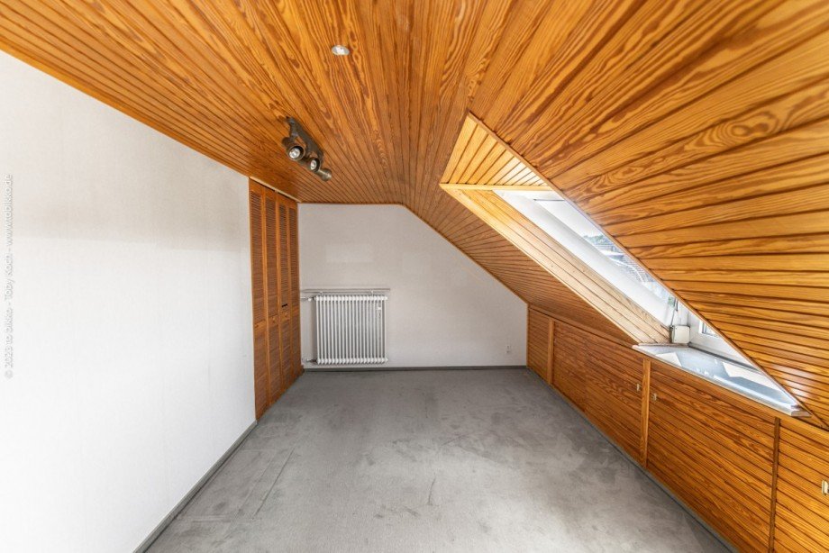 Zimmer DG Reihenmittelhaus Neu-Isenburg