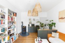 Wohnzimmer Mehrfamilienhaus mit 4 Einheiten - Altbauflair trifft Renditepotenzial in Neu-Isenburg