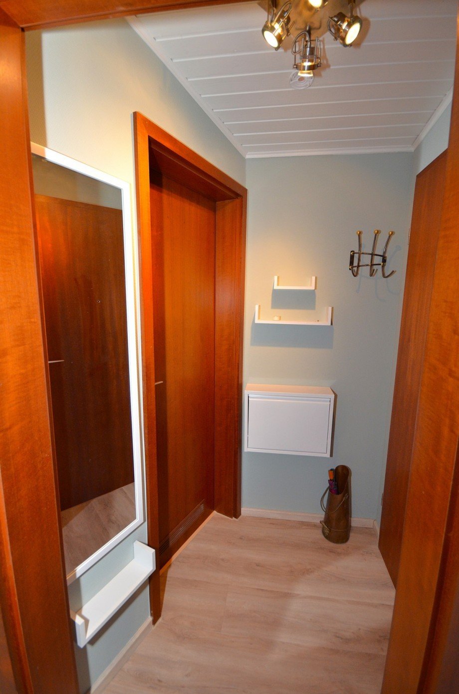 Flur Dachgeschosswohnung Neu-Isenburg