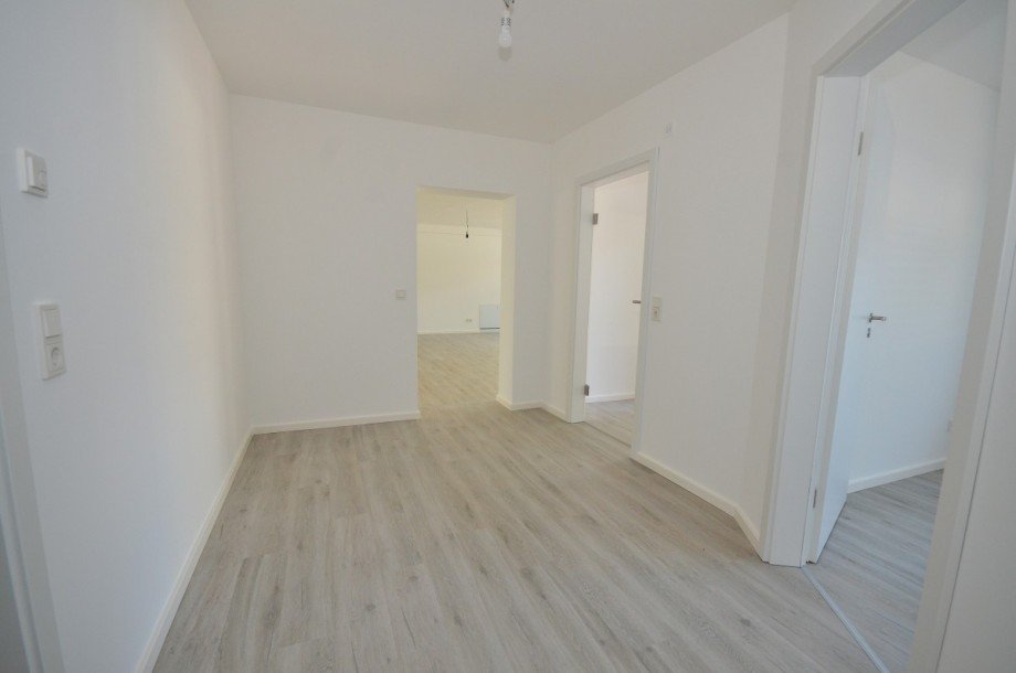 Flur Erdgeschosswohnung Neu-Isenburg
