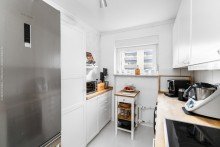 K�che Attraktive Lage - Gepflegte 3,5-Zimmer-Wohnung mit Tiefgaragenstellplatz in Neu-Isenburg