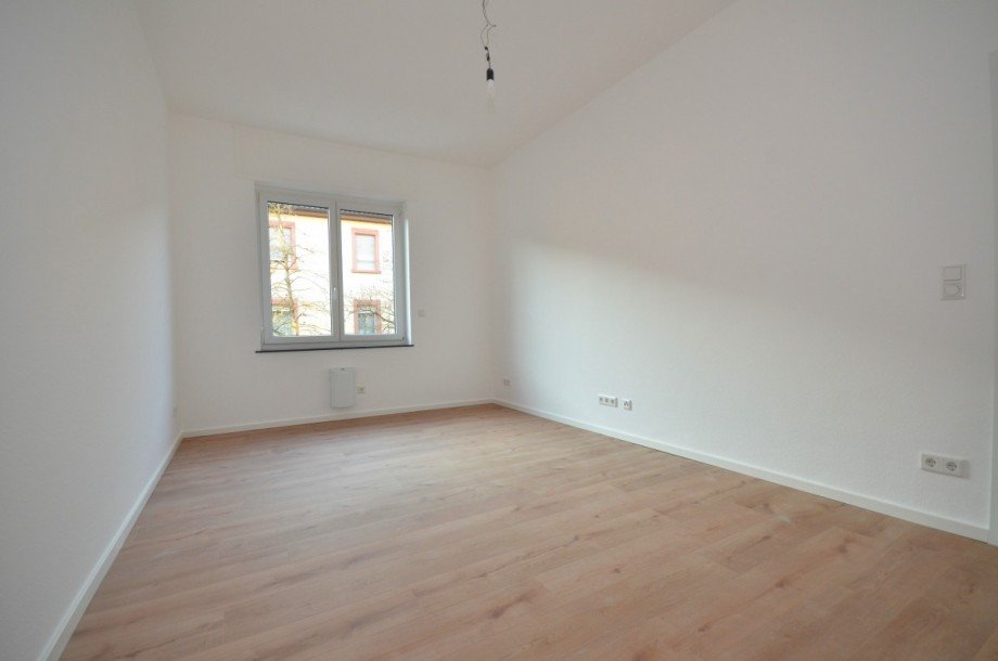 Zimmer 2 Etagenwohnung Neu-Isenburg