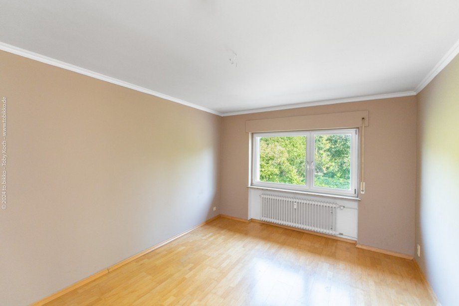 Schlafzimmer Obergeschoss Mehrfamilienhaus Neu-Isenburg