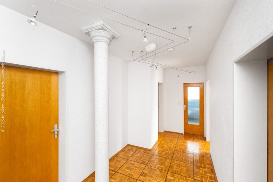 Flur EG Zweifamilienhaus Florstadt