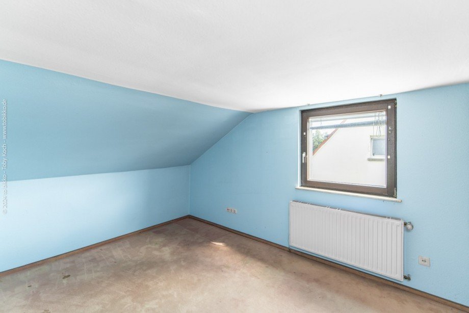 Raum DG Einfamilienhaus Neu-Isenburg