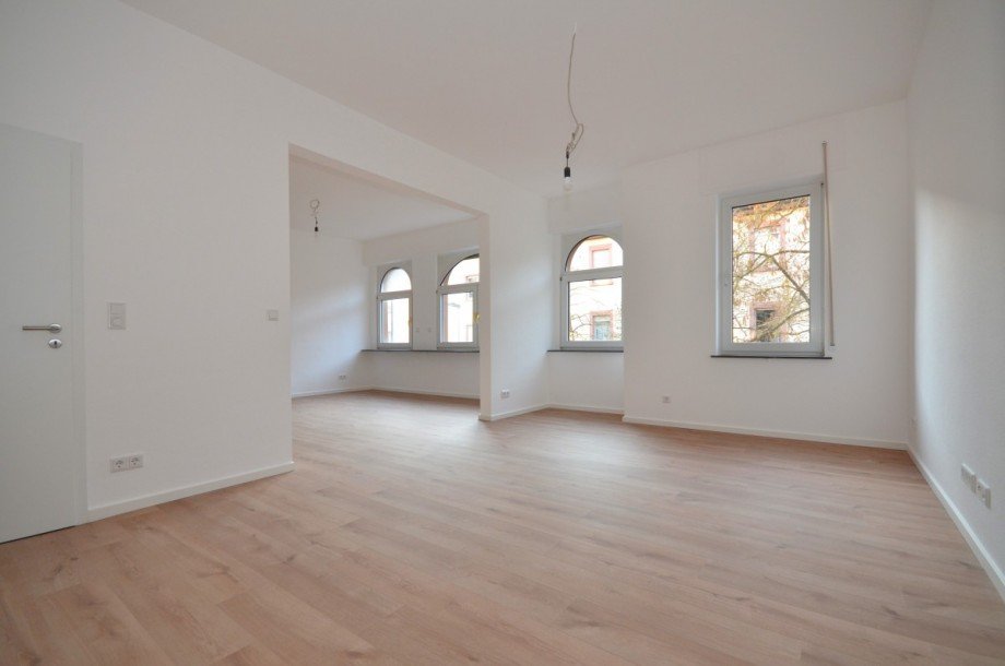 Zimmer 4 & Zimmer 3 Etagenwohnung Neu-Isenburg