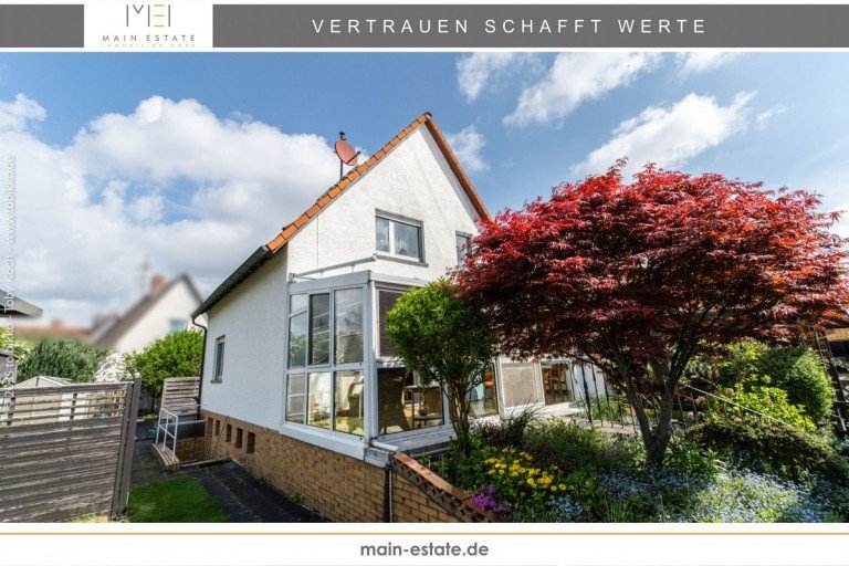 Hausansicht Dreieich Einfamilienhaus Freistehendes Einfamilienhaus mit ca. 111 m� Fl�che f�r Liebhaber mit Visionen in Dreieich