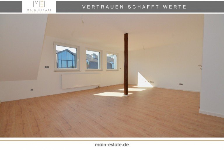 Wohnzimmer Neu-Isenburg Etagenwohnung Charmante 2-Zimmer-Wohnung in zentraler Lage nach Sanierung