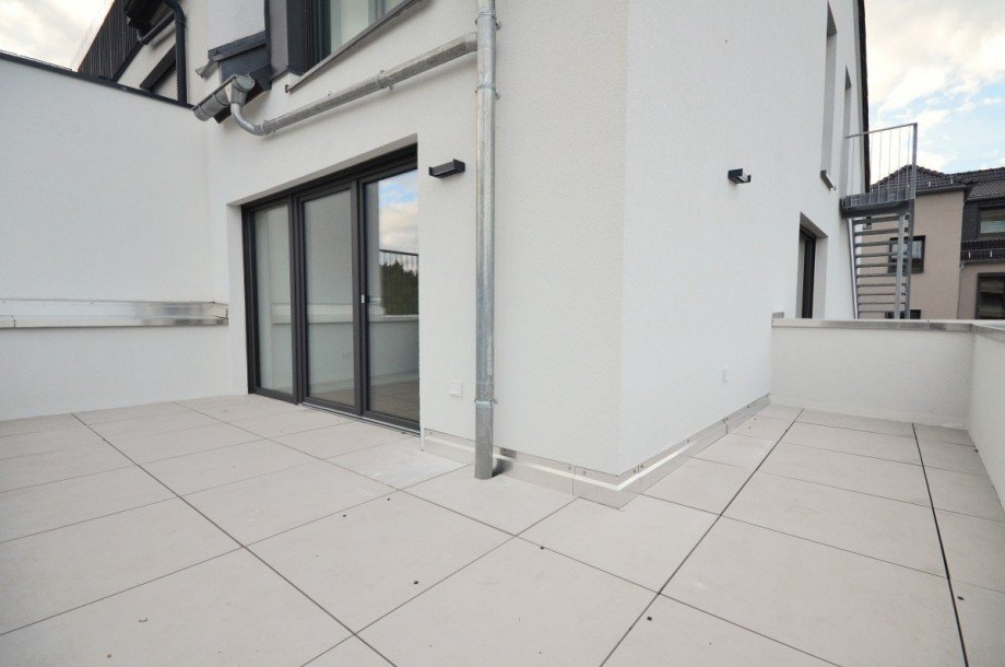 Terrasse Wohnzimmer 2.OG Stadthaus Neu-Isenburg