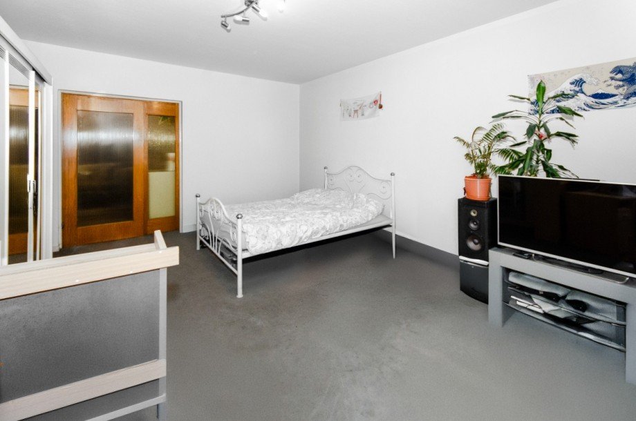 Wohn- und Schlafzimmer Etagenwohnung Neu-Isenburg