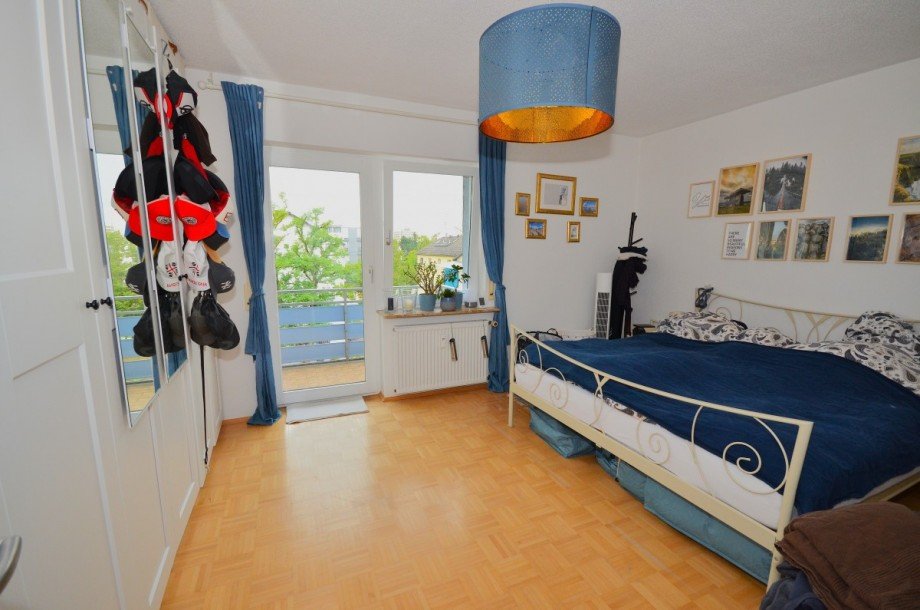 Schlafzimmer Etagenwohnung Neu-Isenburg
