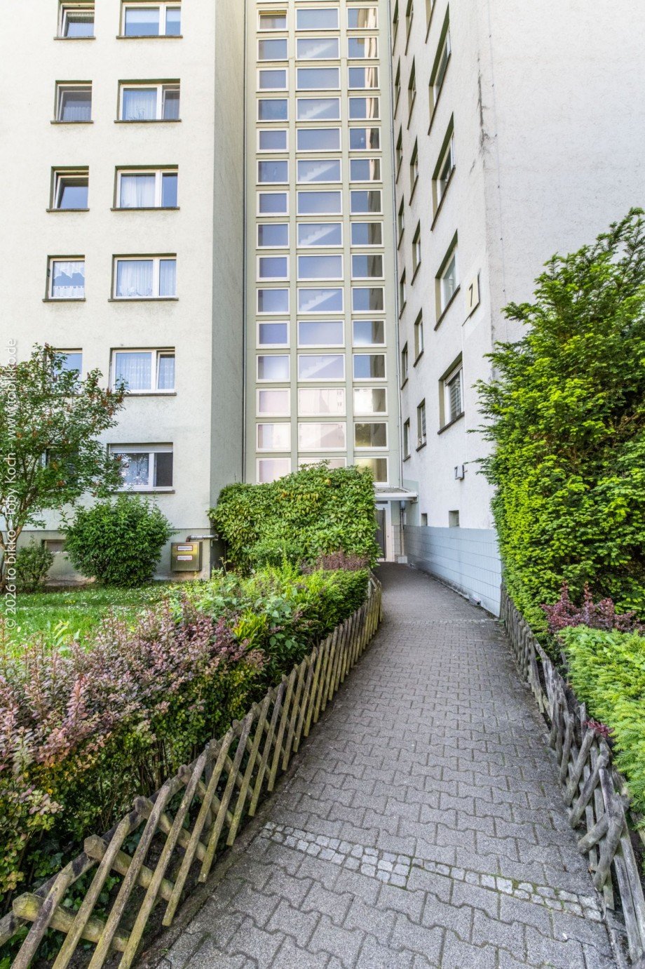 Hausansicht Etagenwohnung Neu-Isenburg