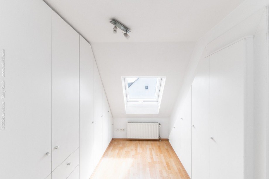 Ankleidezimmer / Arbeitszimmer Maisonettewohnung Neu-Isenburg