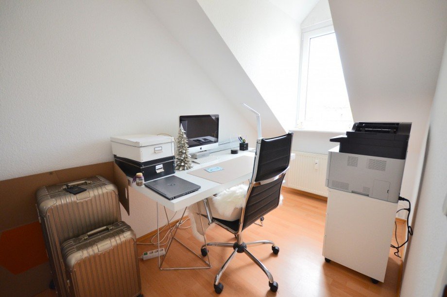 Schlafzimmer (Arbeitszimmer) Dachgeschosswohnung Neu-Isenburg