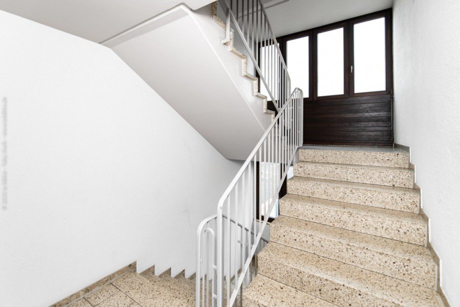 Treppenhaus Etagenwohnung Neu-Isenburg