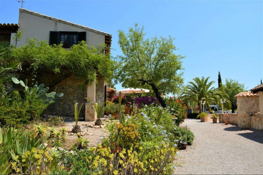 Garten Einfamilienhaus Calvi�