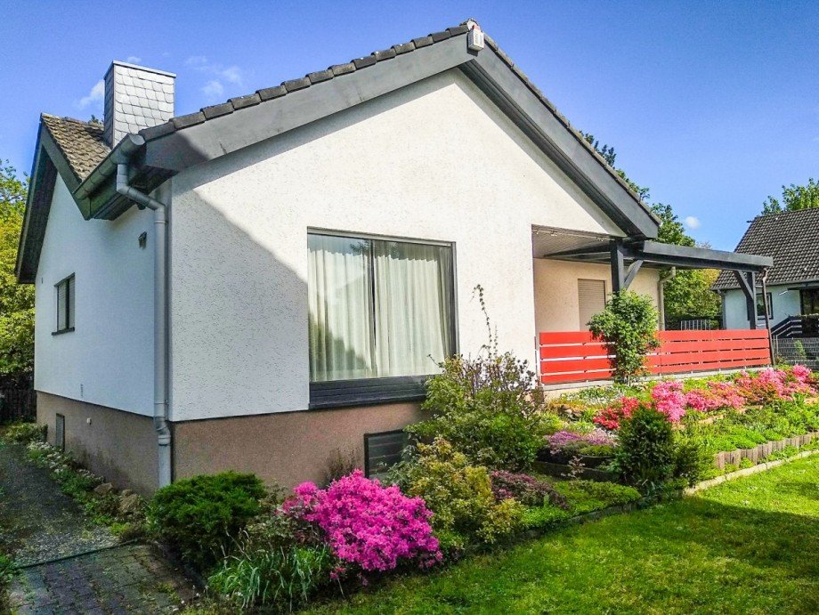 Seitenansicht Hinterhaus Renditeobjekt Neu-Isenburg