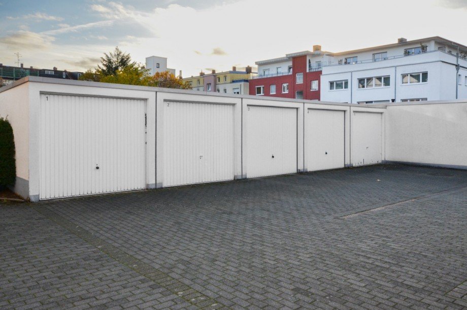 Garagen Mehrfamilienhaus Neu-Isenburg