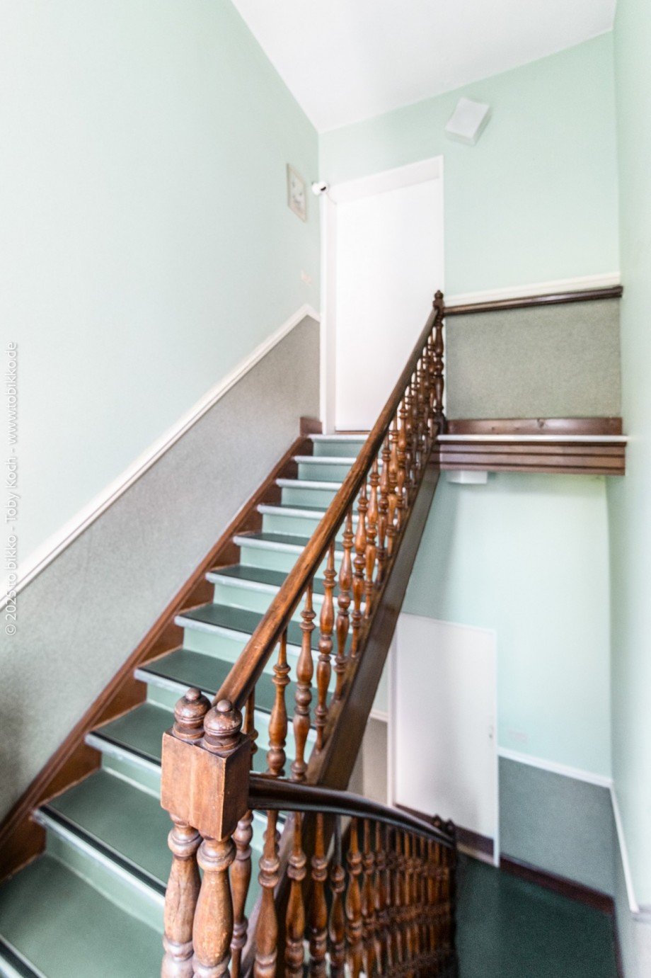 Treppenhaus Vorderhaus Mehrfamilienhaus Neu-Isenburg