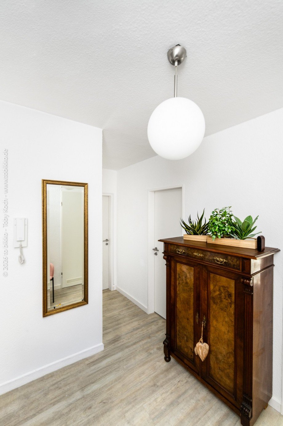 Eingangsbereich / Flur Erdgeschosswohnung Neu-Isenburg