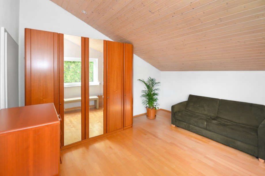 Schlafzimmer Reihenendhaus Dietzenbach