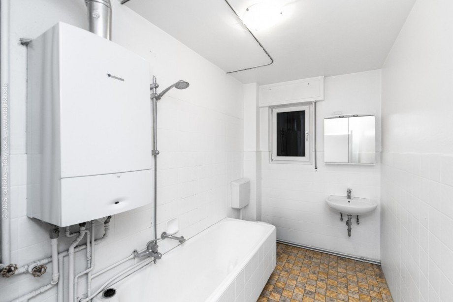 Badezimmer OG Mehrfamilienhaus Langen (Hessen)