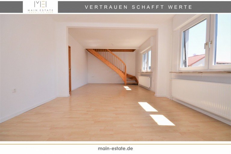 Wohn- und Esszimmer R�dermark Maisonettewohnung Lichtdurchflutete 2,5-Zimmer-Wohnung mit weitl�ufiger Terrasse