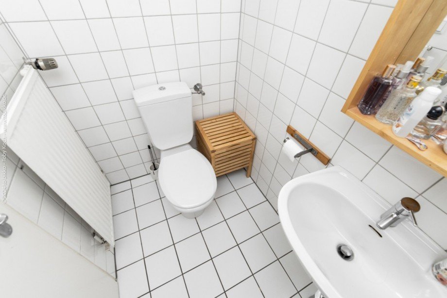 G�ste WC Reihenendhaus Neu-Isenburg