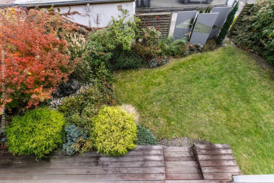 Garten Doppelhaush�lfte Neu-Isenburg