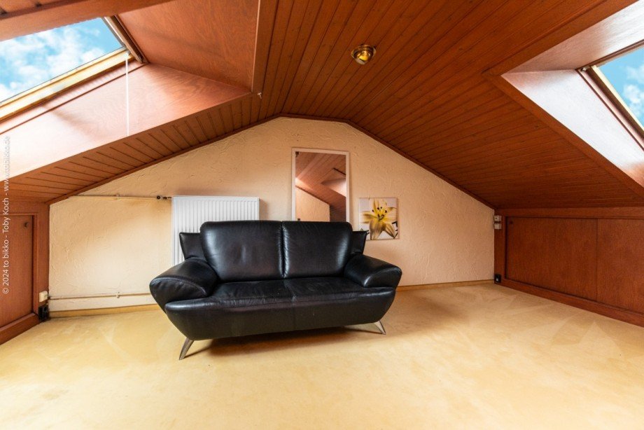 Raum DG Reihenmittelhaus Neu-Isenburg