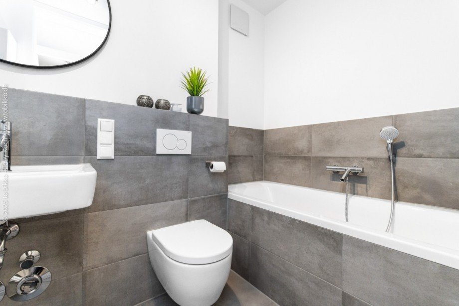 G�stebadezimmer Etagenwohnung Neu-Isenburg