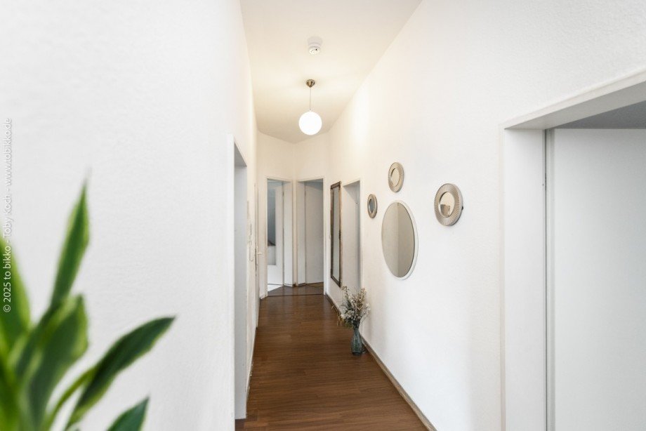 Flur 1. OG Mehrfamilienhaus Neu-Isenburg