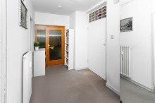 Flur Vermietete 1-Zimmer-Erdgeschosswohung in Neu-Isenburg