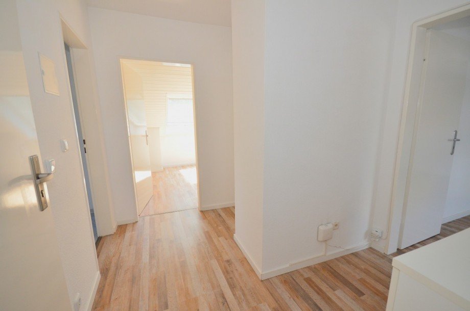 Flur Dachgeschosswohnung Neu-Isenburg