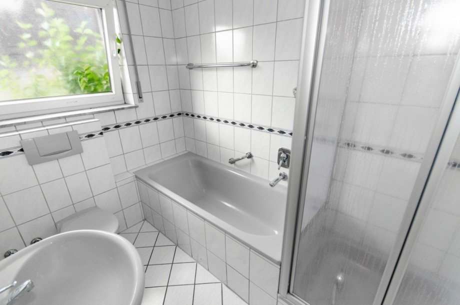 Badezimmer Mehrfamilienhaus Flieden
