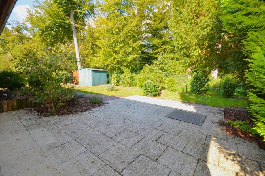 Terrasse hinten Bungalow Neu-Isenburg