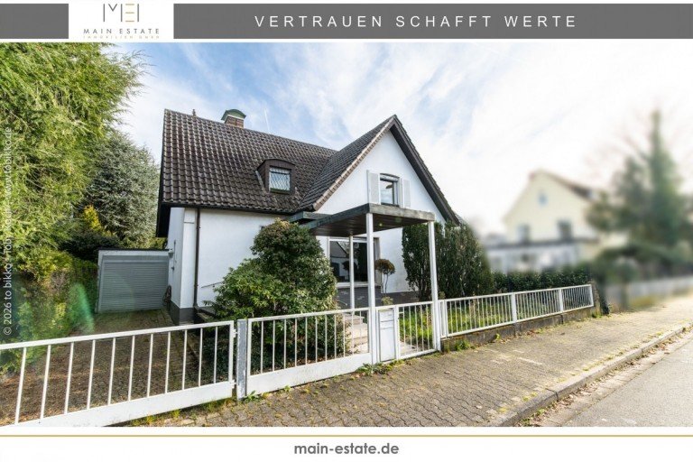 Titelbild Neu-Isenburg Einfamilienhaus Einfamilienhaus mit Garten, Pool und Garage in begehrter Lage von Neu-Isenburg
