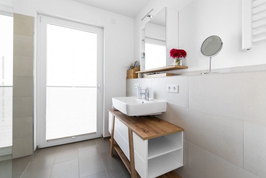 Badezimmer Obergeschoss Reihenmittelhaus Neu-Isenburg