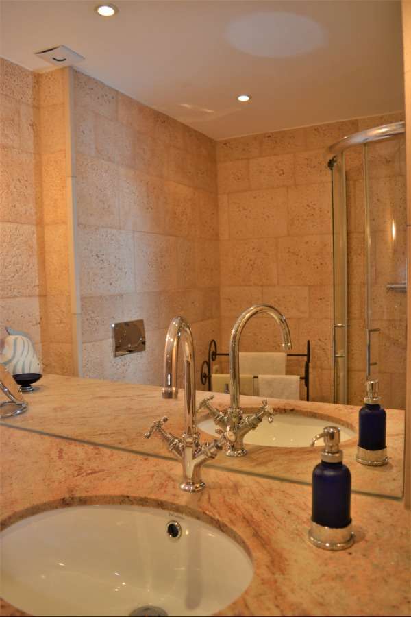 Badezimmer Wohnung Vallgornera